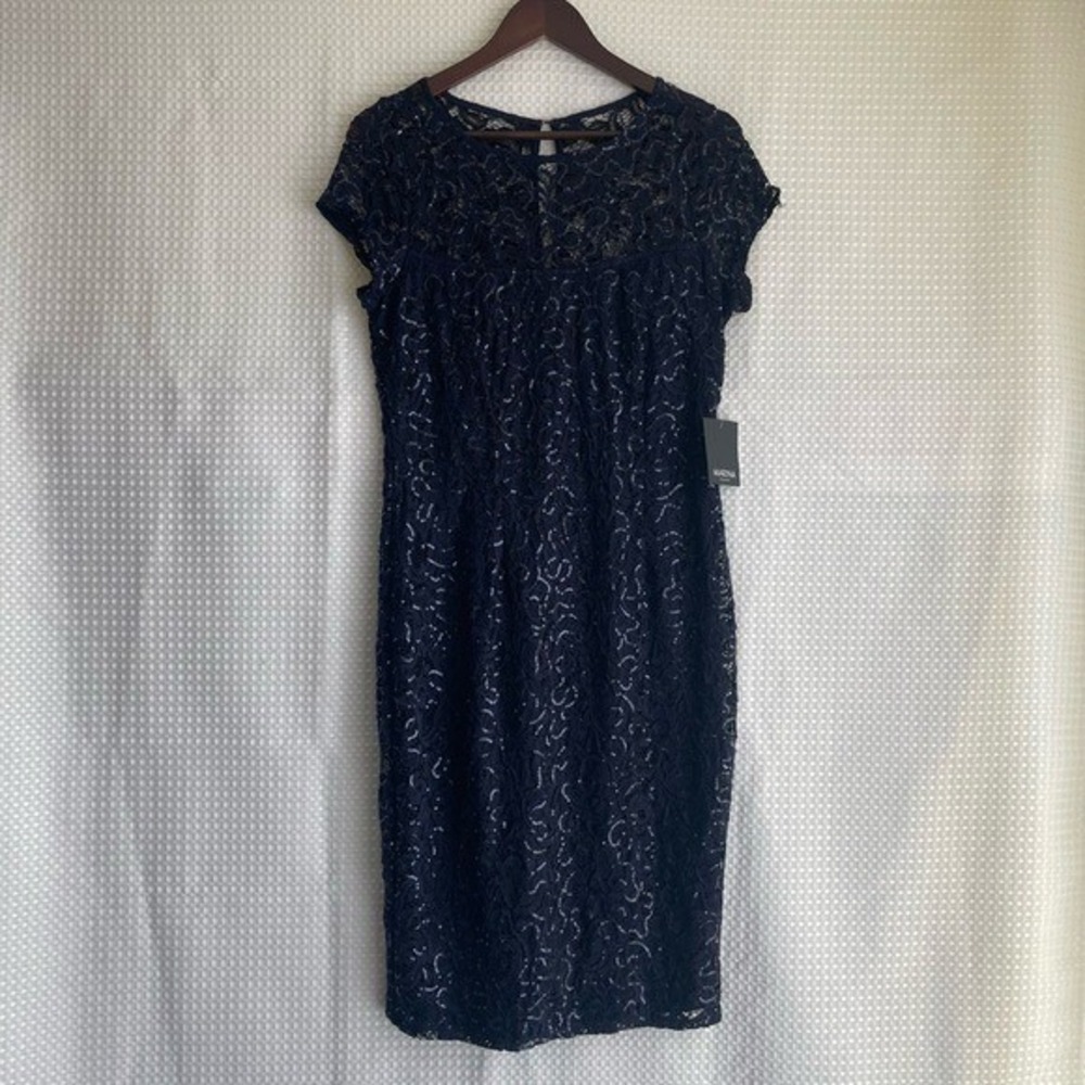 Marina Navy Blue Lace Sequin Formal Dress NWT Size 10 Elegant Holiday Cocktail